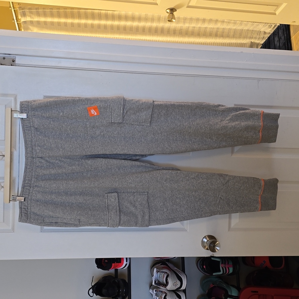 Nike cargo sweatpants